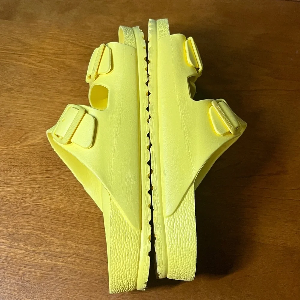 Birkenstock EVA  Yellow Arizona Double Buckle Sandals Size 42 or 11 11.5 - Picture 8 of 11